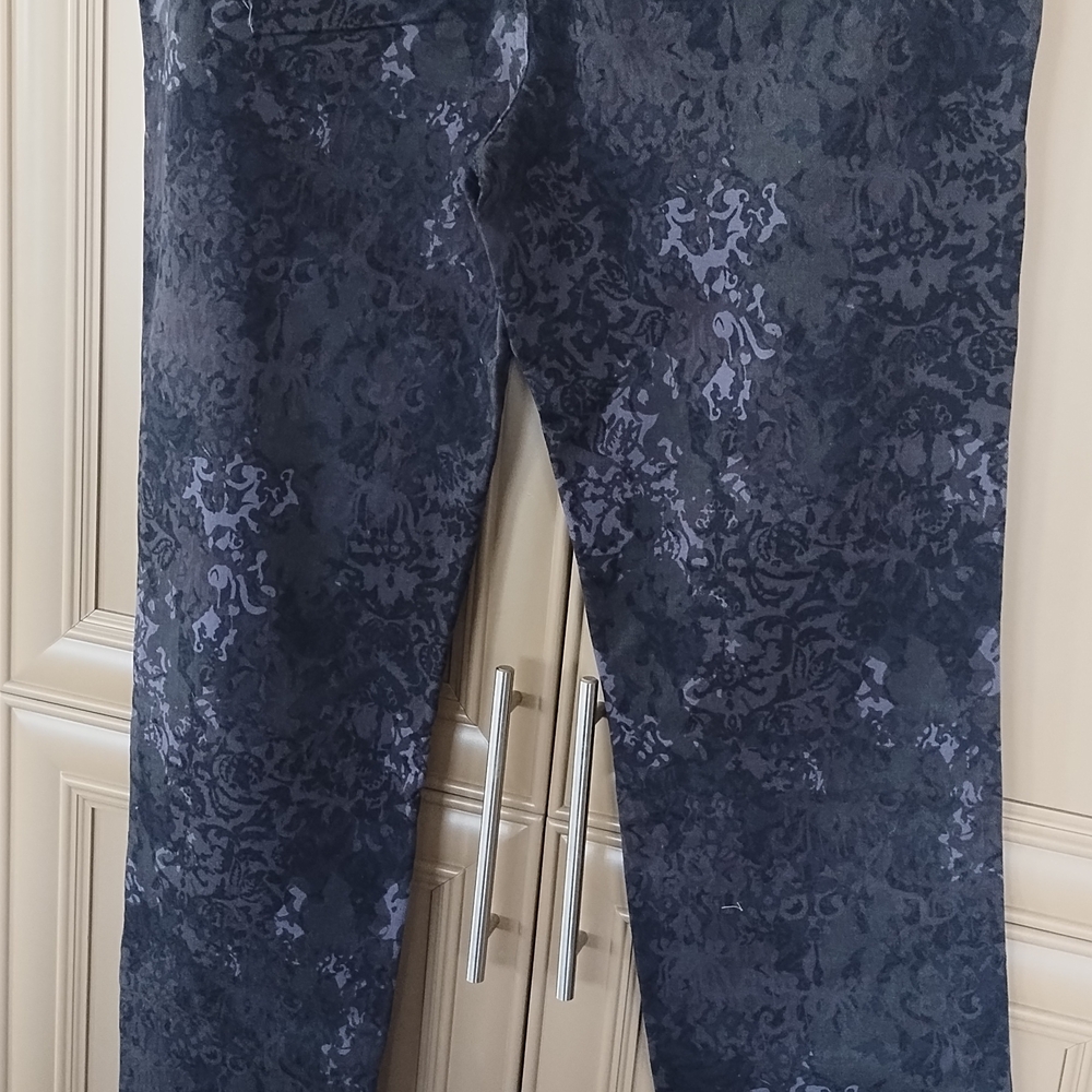 Women's Black Patterned Chino Pants